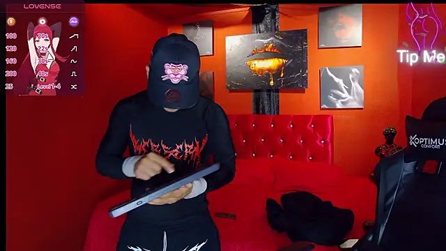 MagnusKnight  online show from February 7, 4:27 am