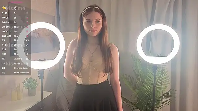 GinnyGowey online show from December 21, 4:14 pm