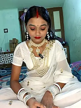 Hot-priyaa1 online show from January 12, 3:01 am