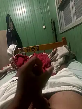 Rodriguesz77 online show from January 18, 6:17 am