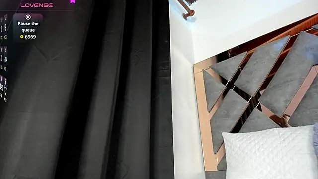 Cheerry Lee  online show from January 7, 11:23 am