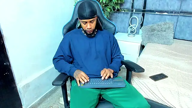 jay jhonson01 online show from February 26, 6:12 am