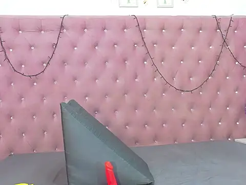 ValentinaFranco1 online show from January 7, 8:44 pm