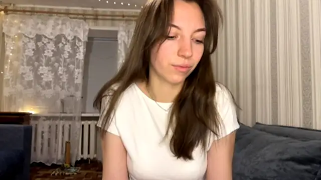 Snapshot of MaryannWeigman chatting on January 7, 6:21 pm MaryannWeigman online show from January 7, 6:21 pm