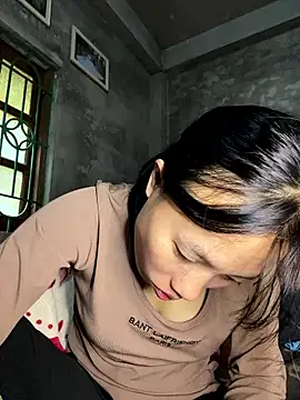 Glass ly online show from January 8, 1:19 am