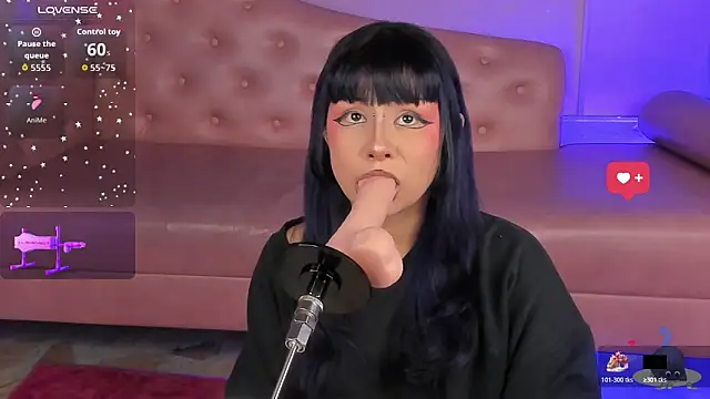 Lia Kitten2 online show from January 13, 7:13 am