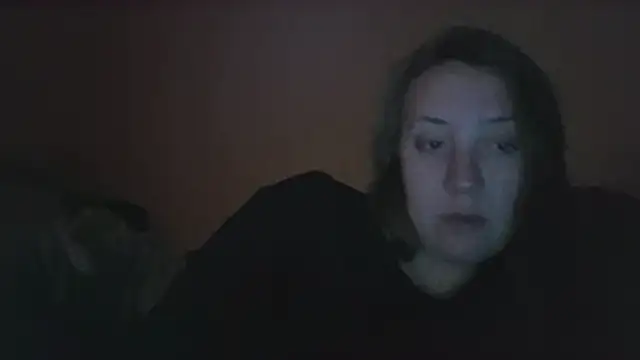 dixielover1229 online show from December 23, 4:43 am