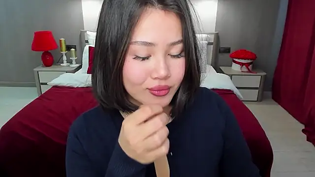 Brunette Charm online show from January 19, 11:36 am