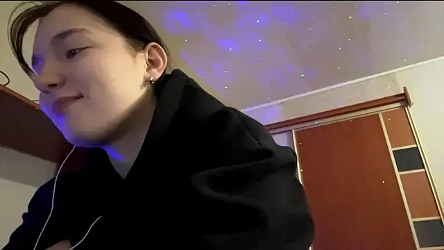 AnalisaFallows online show from January 11, 8:41 am