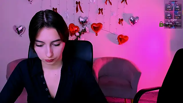 mila firee online show from February 19, 10:00 am