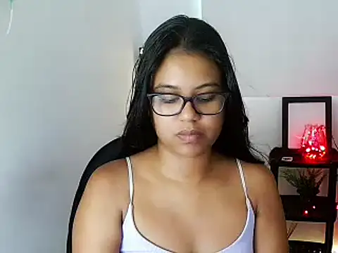 Snapshot of Shawnycarson chatting on July 2, 6:03 pm Shawnycarson online show from July 2, 6:03 pm