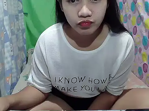 Snapshot of Lusty_babe chatting on January 8, 1:02 pm Lusty babe online show from January 8, 1:02 pm