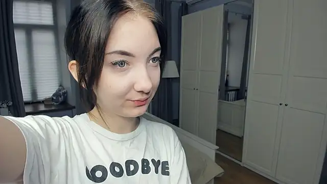 JanettVeld online show from December 21, 8:32 am