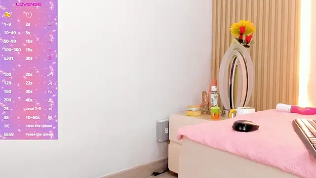 emily rivas  online show from April 1, 3:18 am