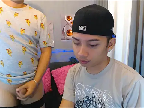 dylan hardfucker online show from February 15, 9:00 pm