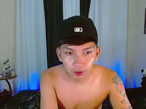 dylan hardfucker online show from July 10, 8:00 pm