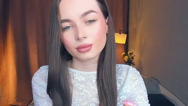 YvonneRobes online show from March 14, 7:08 pm