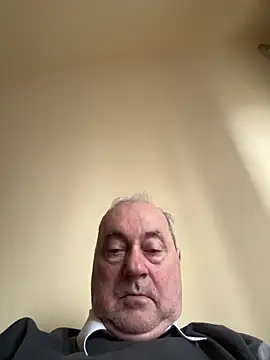 csikar online show from March 30, 8:26 am