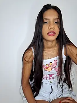 Snapshot of meenina_veneno chatting on February 9, 11:36 am meenina veneno online show from February 9, 11:36 am