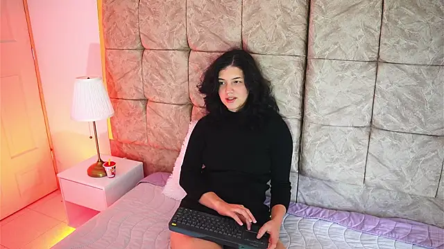 AlexiaClark7 online show from February 25, 7:45 pm