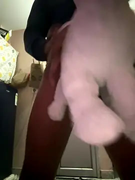 x143567 online show from December 16, 5:56 am