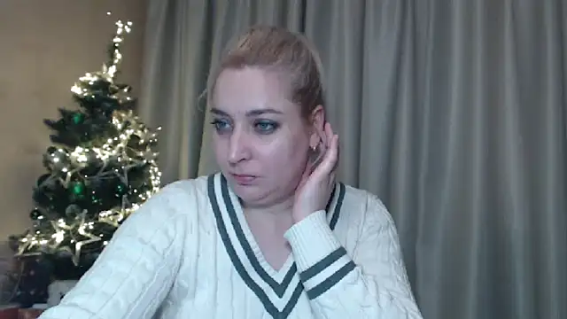 sweetpussy13 online show from January 9, 10:09 am