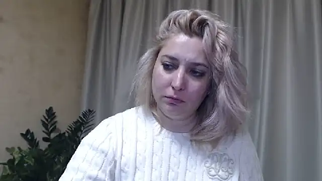 sweetpussy13 online show from January 15, 10:38 am