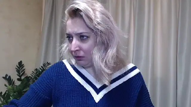 sweetpussy13 online show from February 11, 7:12 am