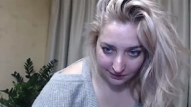 sweetpussy13 online show from February 13, 10:02 am