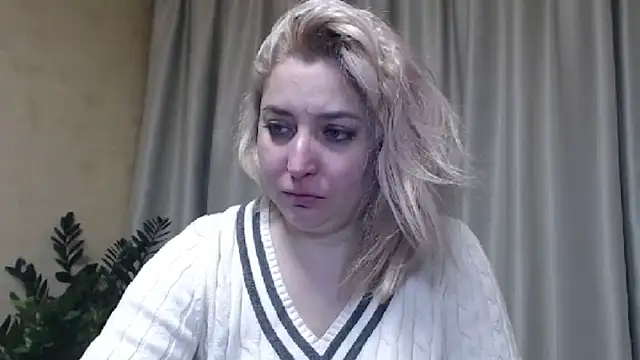 sweetpussy13 online show from February 14, 6:56 am