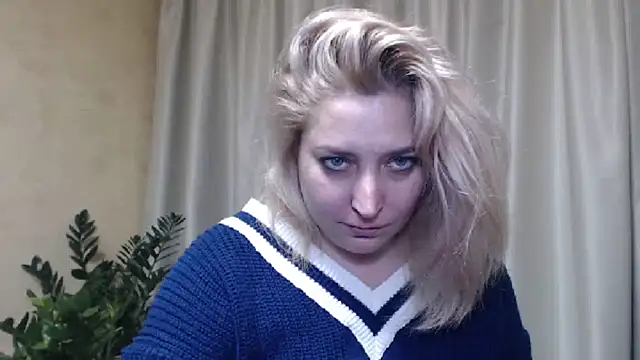 sweetpussy13 online show from February 16, 9:59 am