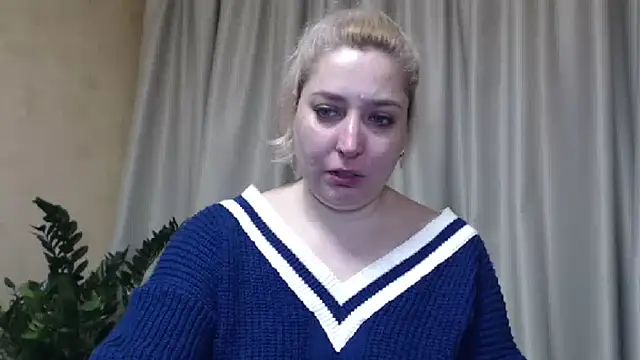 sweetpussy13 online show from March 1, 6:35 am