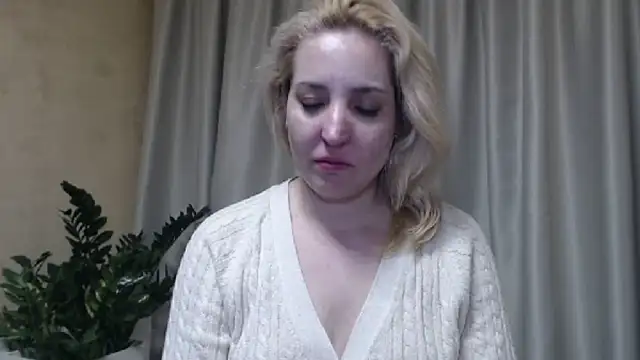 sweetpussy13 online show from March 20, 5:04 pm