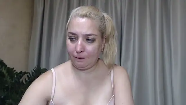 sweetpussy13 online show from September 10, 5:07 am