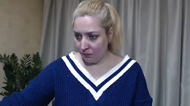 sweetpussy13 online show from April 8, 5:51 am