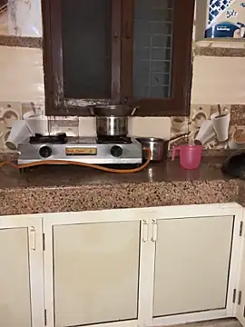 HOT-CUPAL22 online show from December 21, 4:41 am