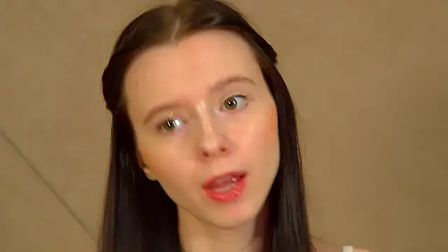 ArinaKubrick online show from April 14, 4:35 pm