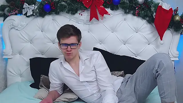 NickJohnas online show from January 8, 3:53 am