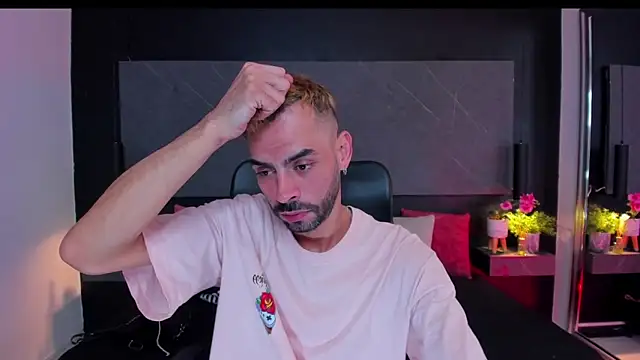 arcangel harris online show from March 7, 7:11 pm