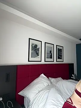 SunnyShiney online show from February 5, 4:17 am