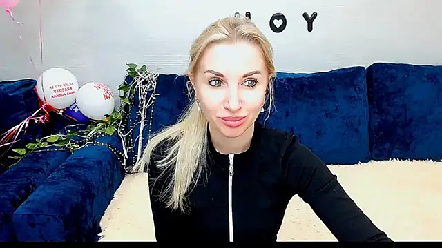 Hanna--Sweet online show from January 13, 3:50 pm