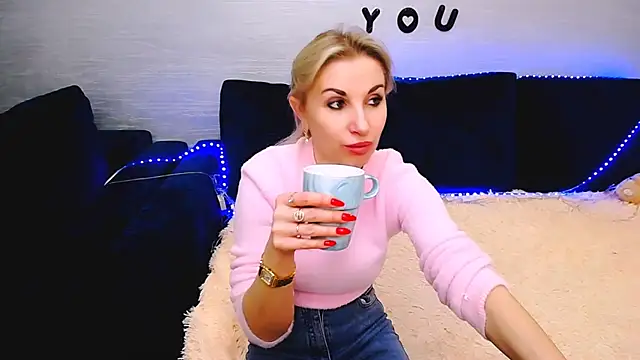 Hanna--Sweet online show from February 20, 10:05 am