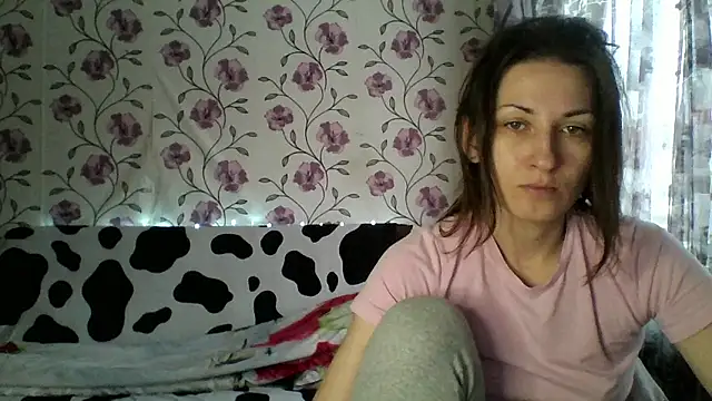 Snapshot of nika_smily chatting on December 15, 5:12 am nika smily online show from December 15, 5:12 am