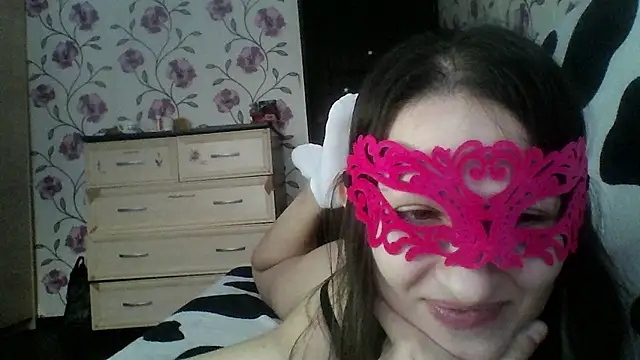 Snapshot of nika_smily chatting on December 16, 5:34 am nika smily online show from December 16, 5:34 am