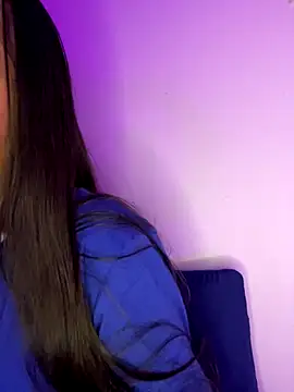 Iam samanthaaa online show from December 17, 4:18 am