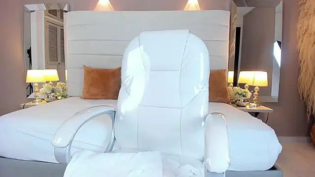 maturexxx  online show from September 22, 8:00 pm