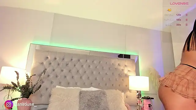 Danirouse online show from April 23, 6:03 am