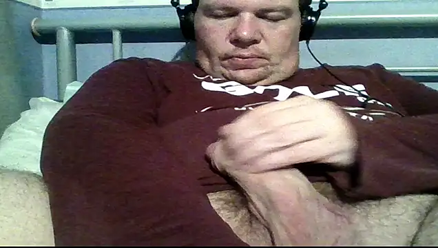 mrhardcock12 online show from February 2, 9:24 pm