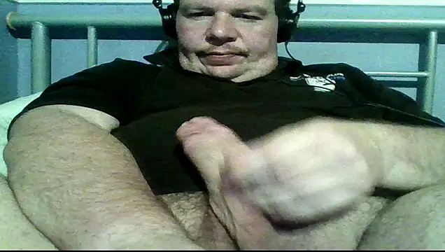 mrhardcock12 online show from February 15, 10:17 pm