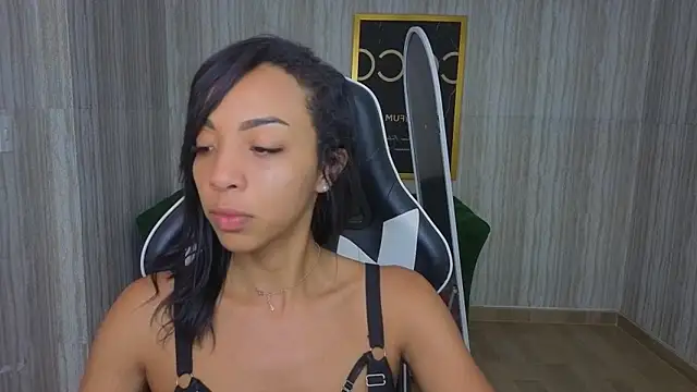 luna meow t online show from January 15, 7:50 pm